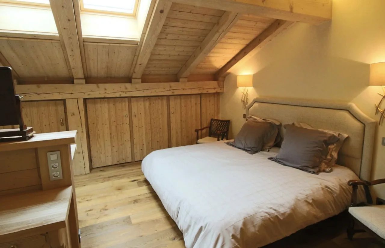 Artistic Apartment in the Heart of Village Centre photo 5