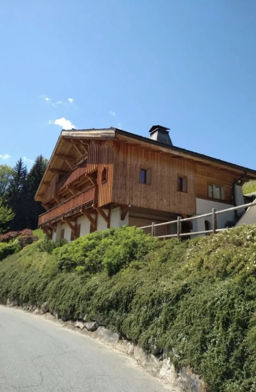 High Quality Chalet with Sauna and Mont Blanc Views