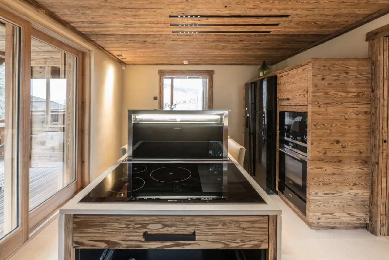 Perfect Escape Chalet in the Heart of Megeve photo 5
