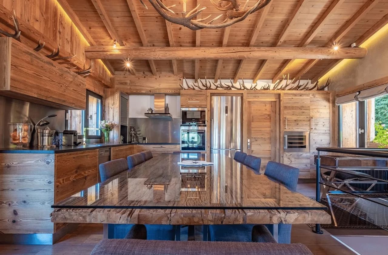 Sweet Harmony Chalet with Outdoor Jacuzzi photo 2