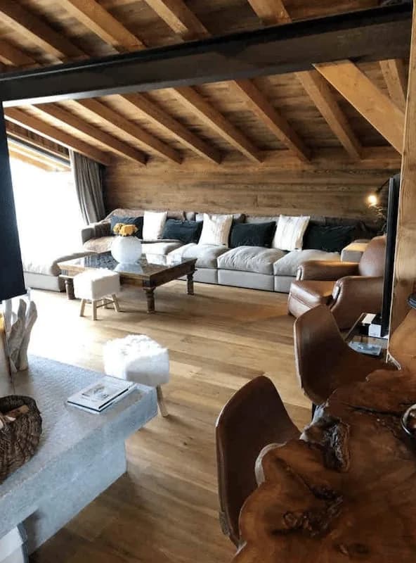 High Class 5 BR Exclusive Chalet