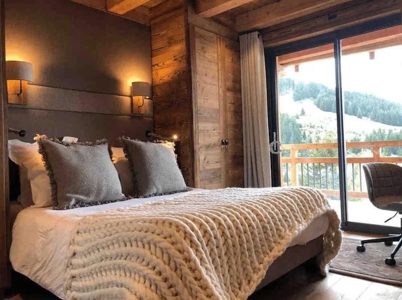 High Class 5 BR Exclusive Chalet photo 2