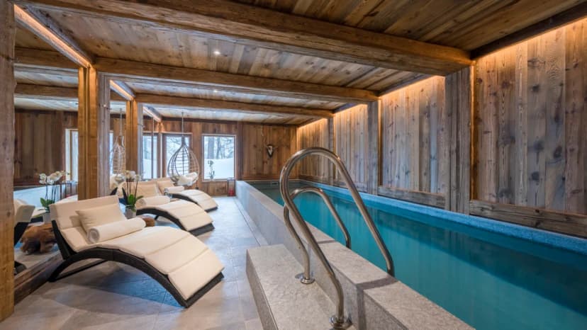 Sensational Posh Chalet For Best Mountain Experience