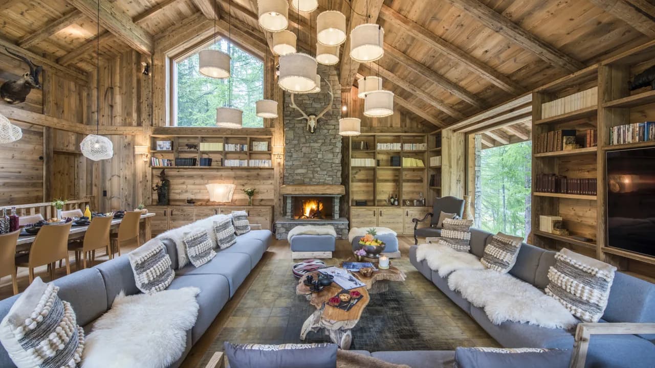 Sensational Posh Chalet For Best Mountain Experience photo 2