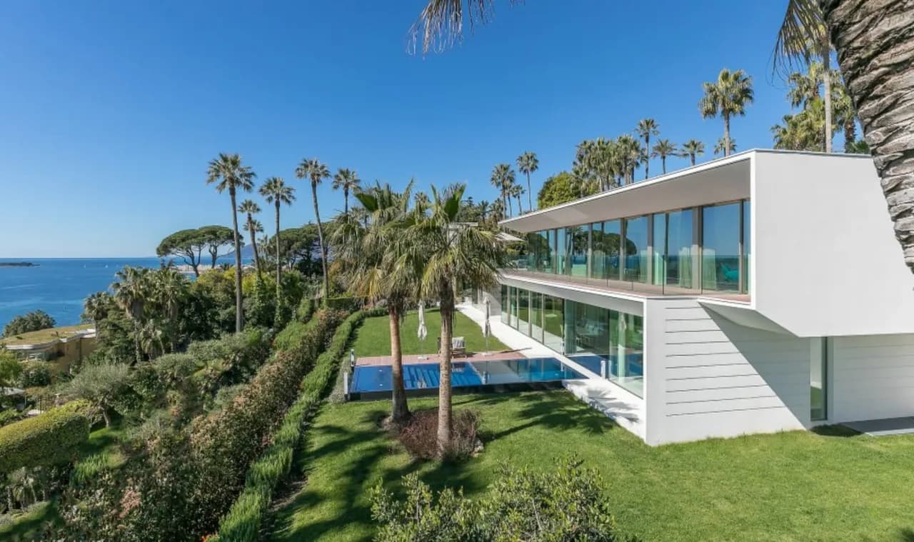 Stunningly Redesigned Villa in Cannes Californie photo 4