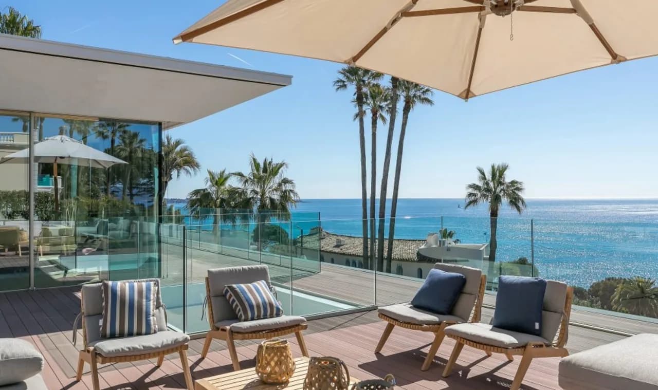 Stunningly Redesigned Villa in Cannes Californie photo 5