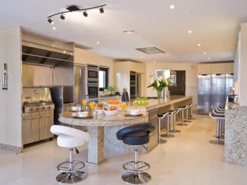 Captivating New Villa With Contemporary Vibe photo 4