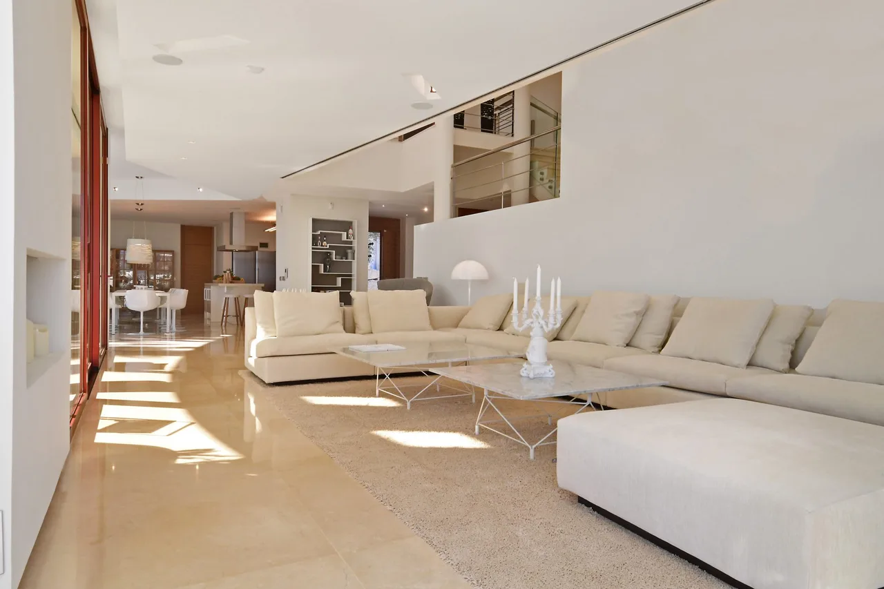 Vibrant Glow Villa With Marbella Mountains View photo 2