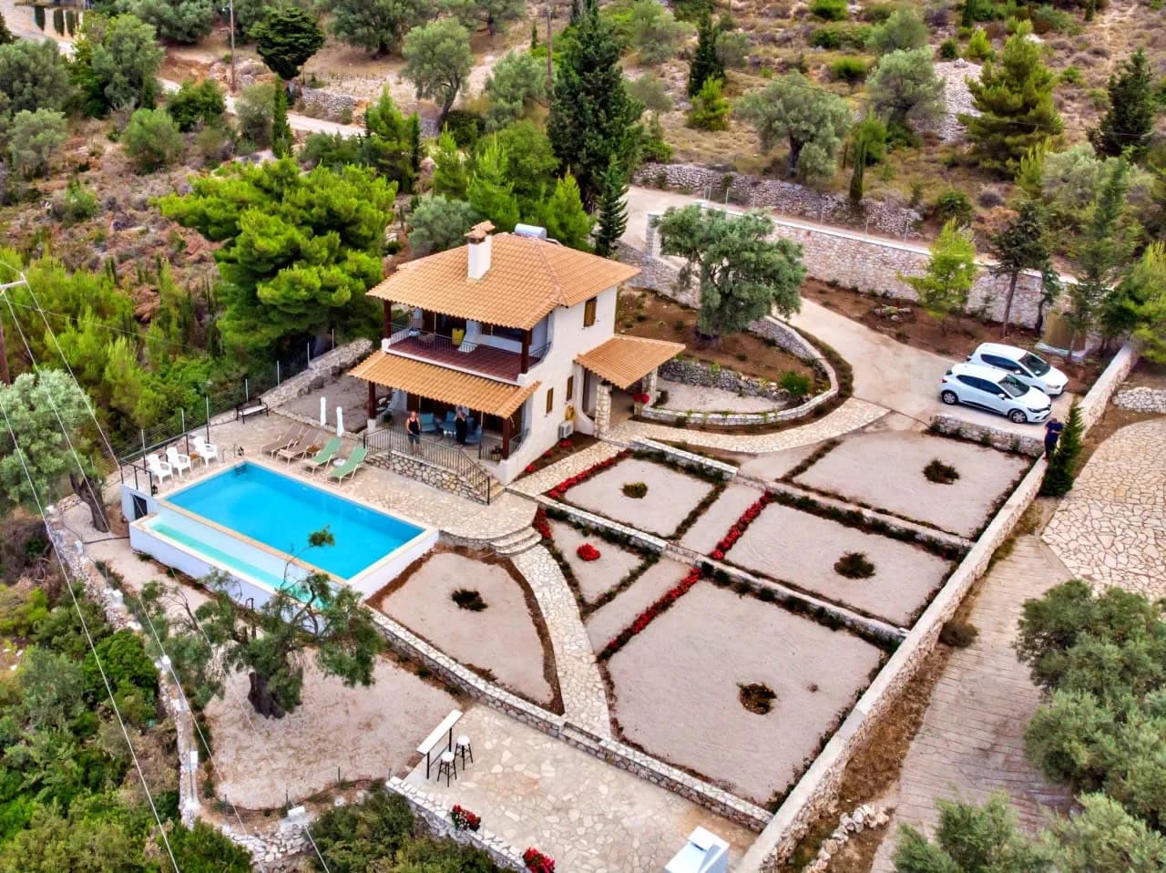 Spanish Style Villa in Heart of an Olive Forest photo 3