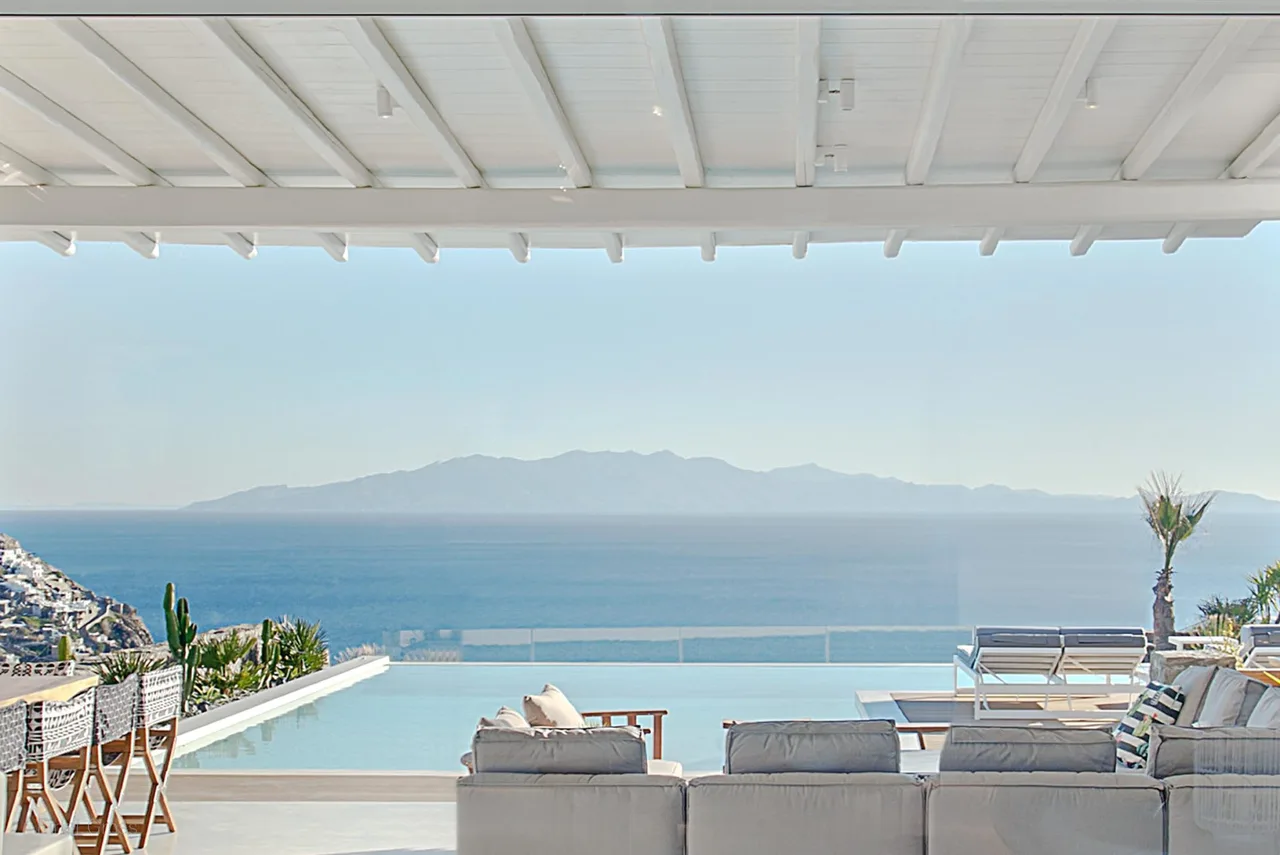 Hilltop Villa photo 5