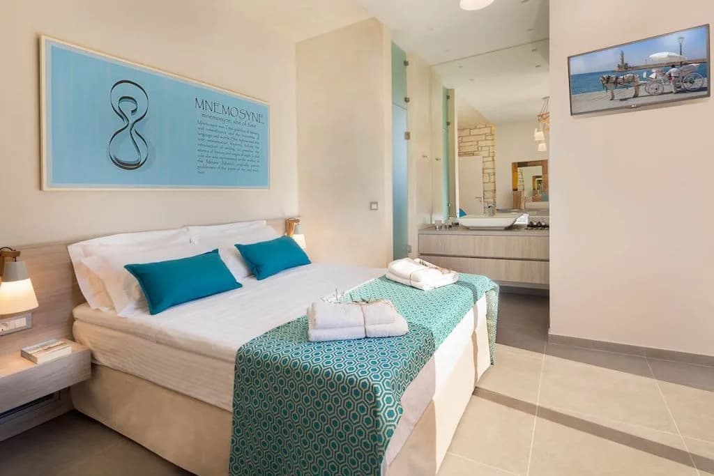 Deluxe Cosmos Glimpse Villa Over Souda Bay photo 3