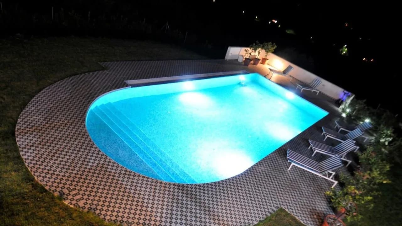Fantastic Sea & Town View Villa photo 4