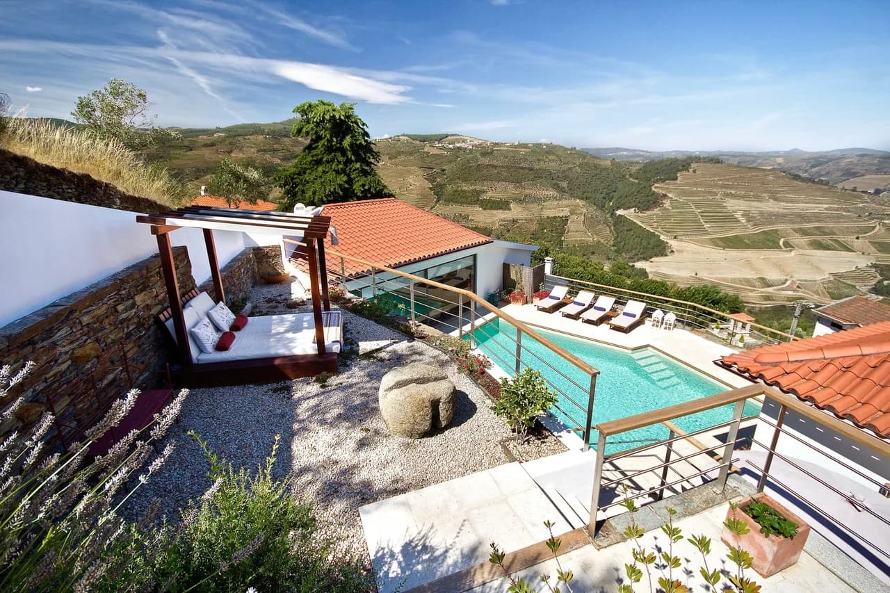 Fresh Waters Villa With Stunning Views photo 5