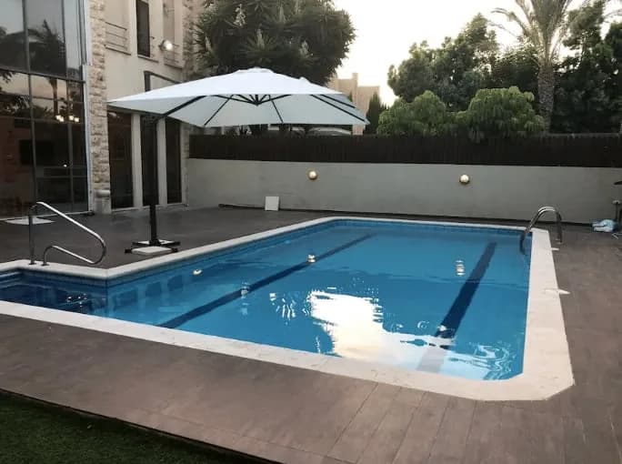 Spacious Villa with Elevator and Pool photo 4