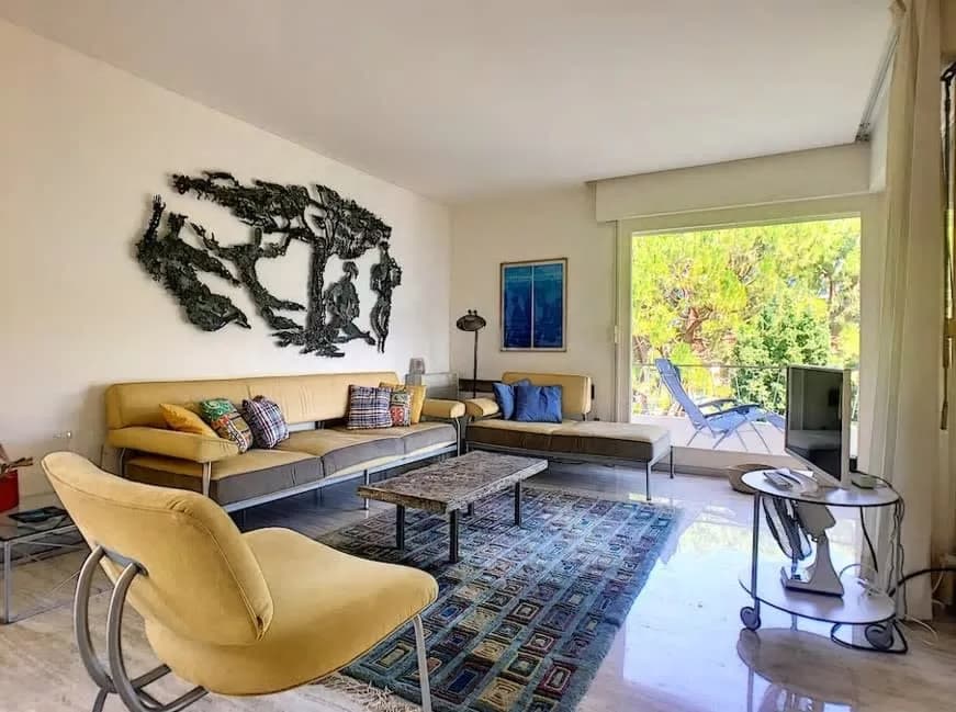 Cute Flat with Sea View