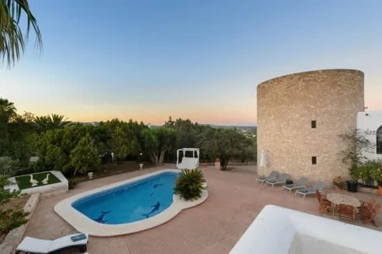 Amazing Villa
