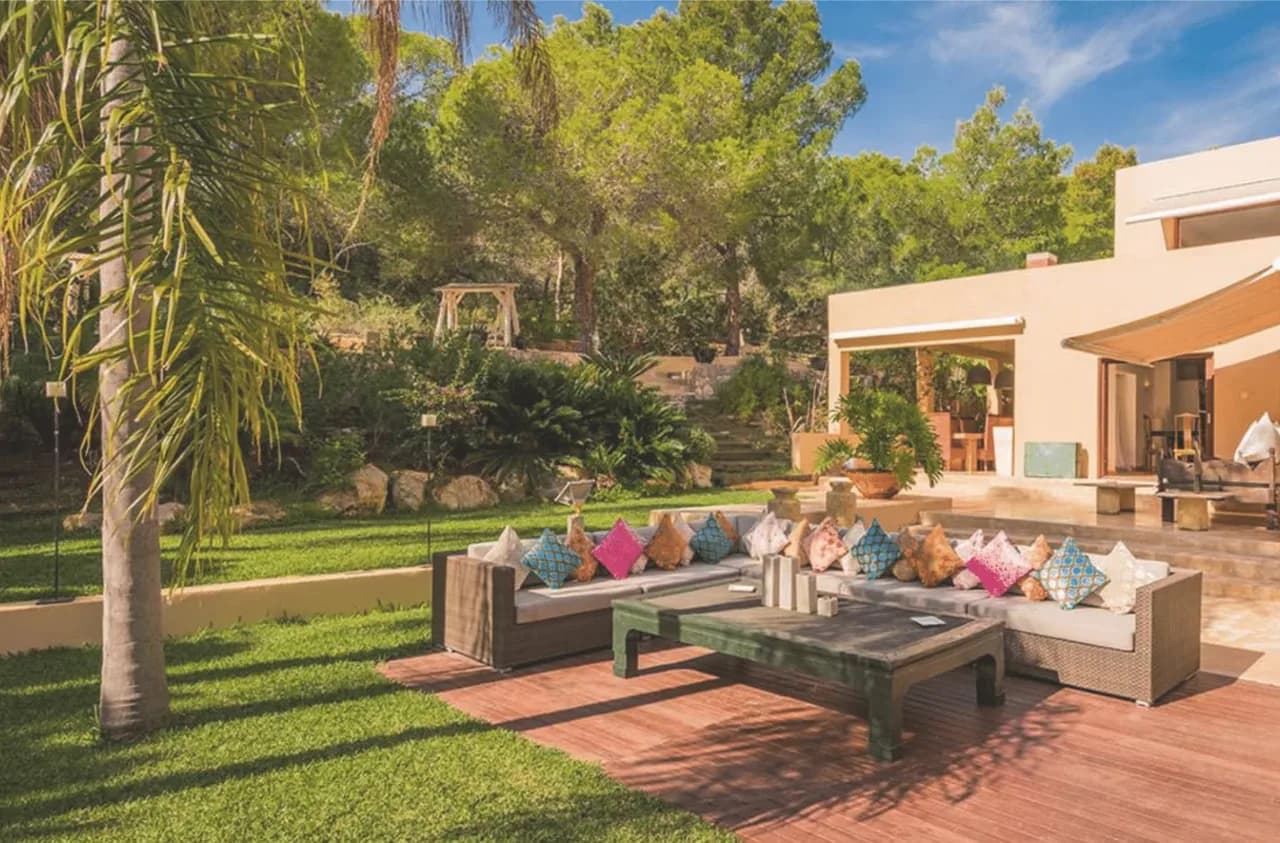 Magnificent Breeze Villa with Breathtaking Views photo 3