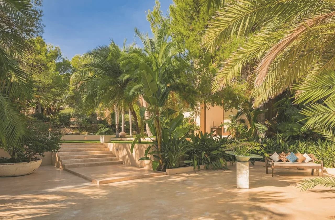 Magnificent Breeze Villa with Breathtaking Views photo 5