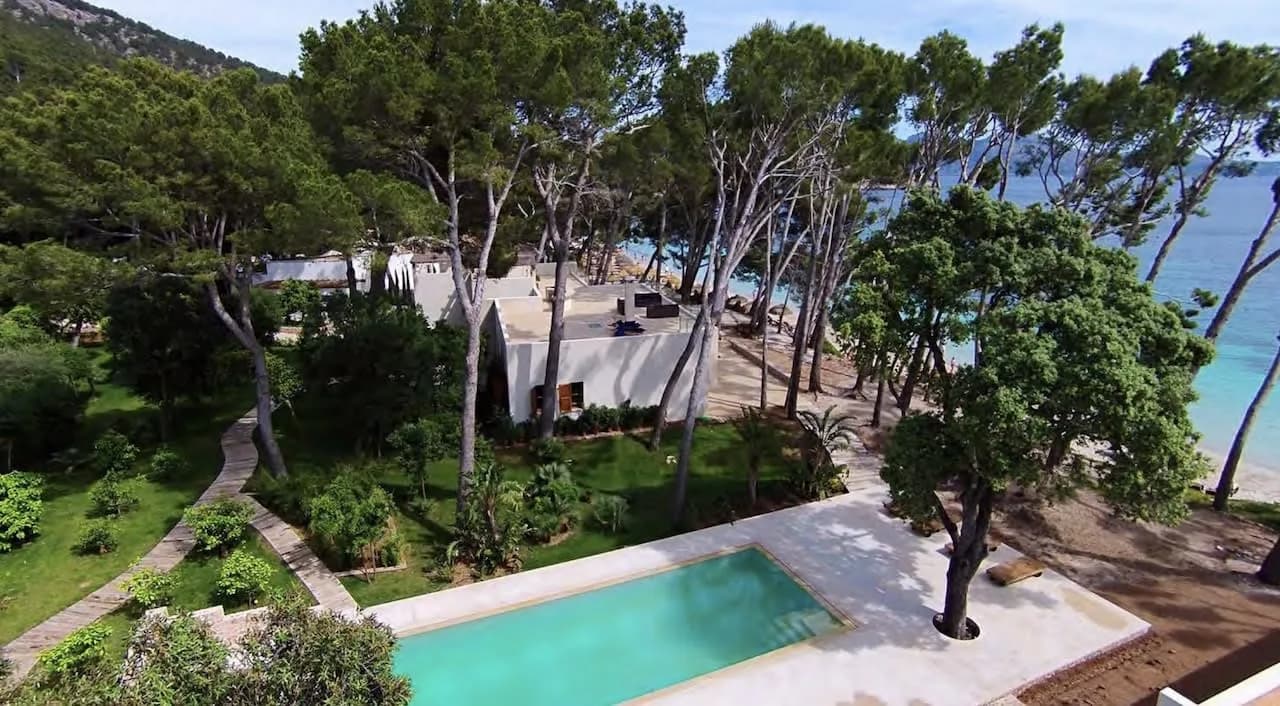Elegant Winds Villa in the Famous Beach of Formentor photo 3
