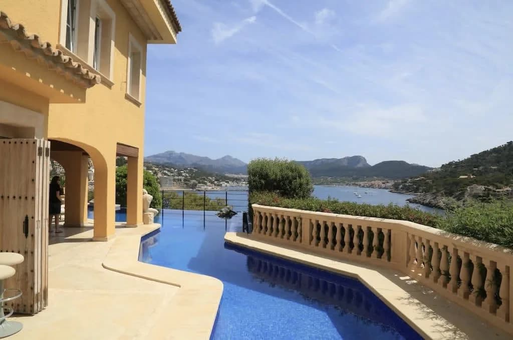 Exquisite Castle in Mallorca photo 3