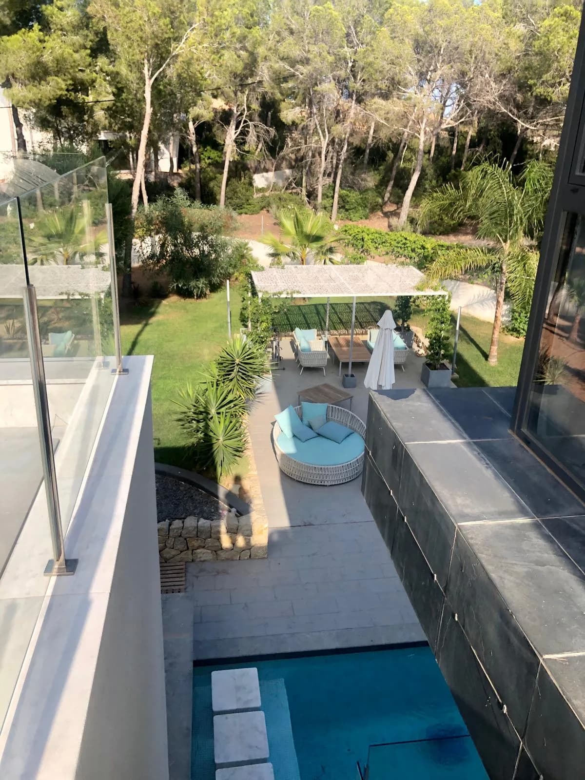 Private Artistic Villa with Garden and Deluxe Pool photo 5