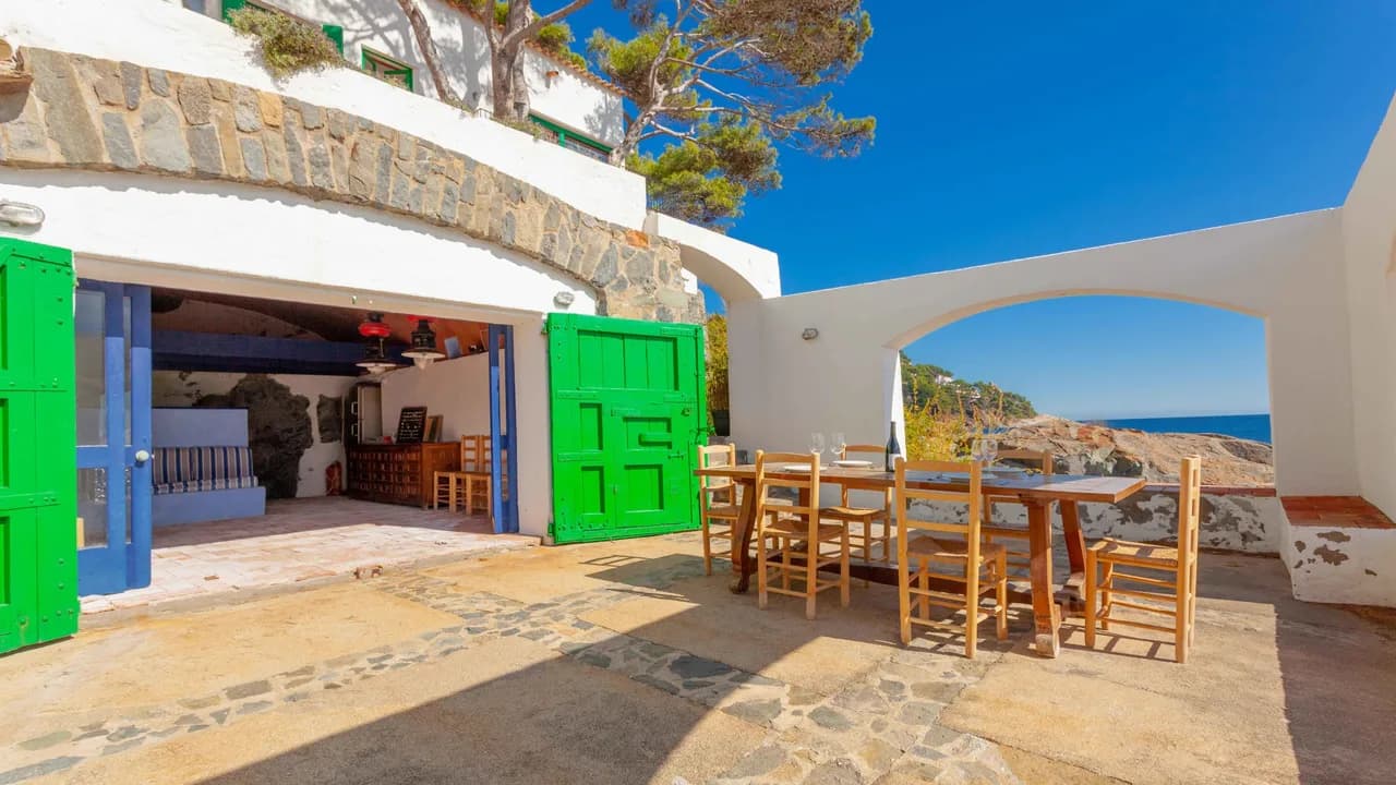 Lovely Six Bedroom Villa with Pool and Panoramic Views photo 2