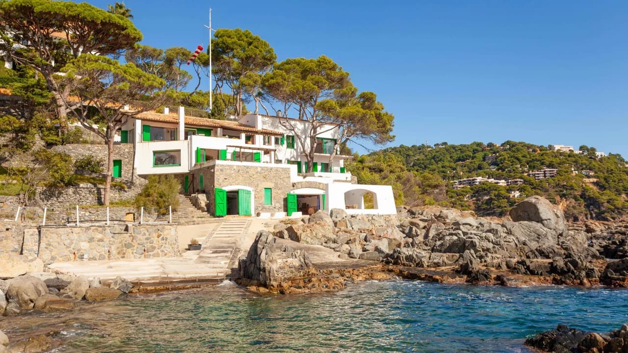 Lovely Six Bedroom Villa with Pool and Panoramic Views photo 5