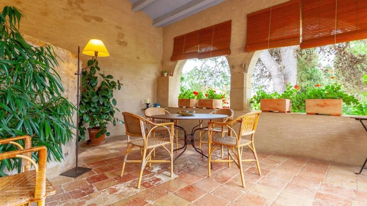 Stunning Family Villa with Beautiful Nature Surroundings photo 3