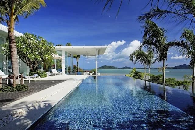 Merry Villa In Thai