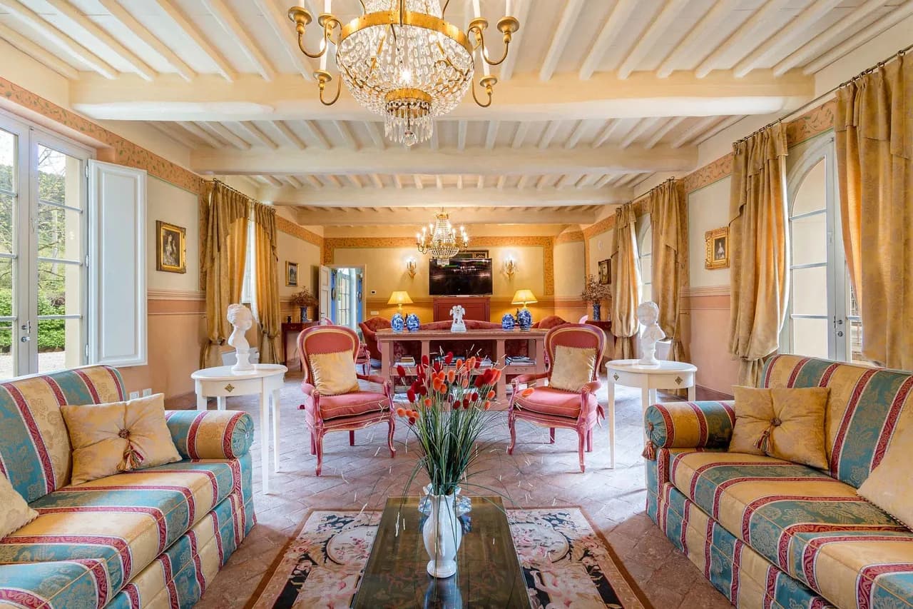 Exclusive Tuscan Retreat Surrounded By Italian Garden photo 2