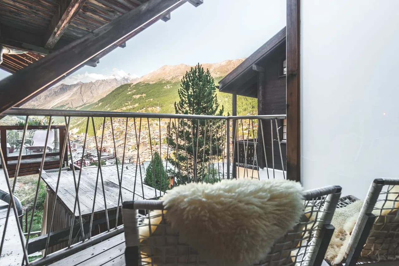 Chic Loft With Mountain Views in Zermatt photo 4