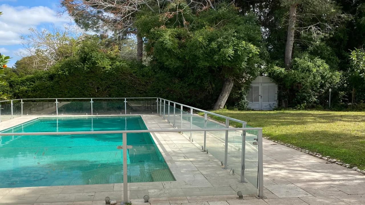 9 BR Kosher Villa with Private Sauna photo 2