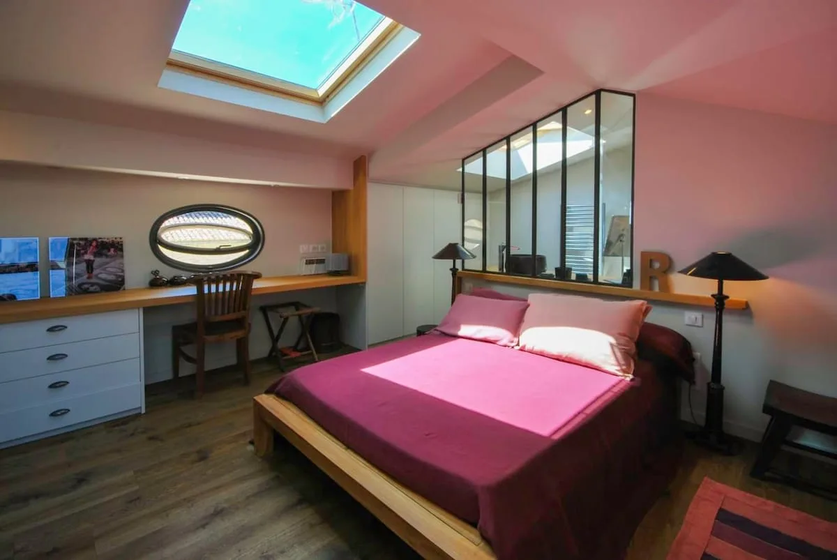 Deluxe Stunning Villa with Outdoor Cinema photo 3