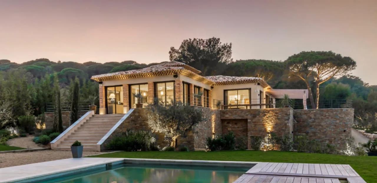 Impressive Topaz Villa with Private Helipad