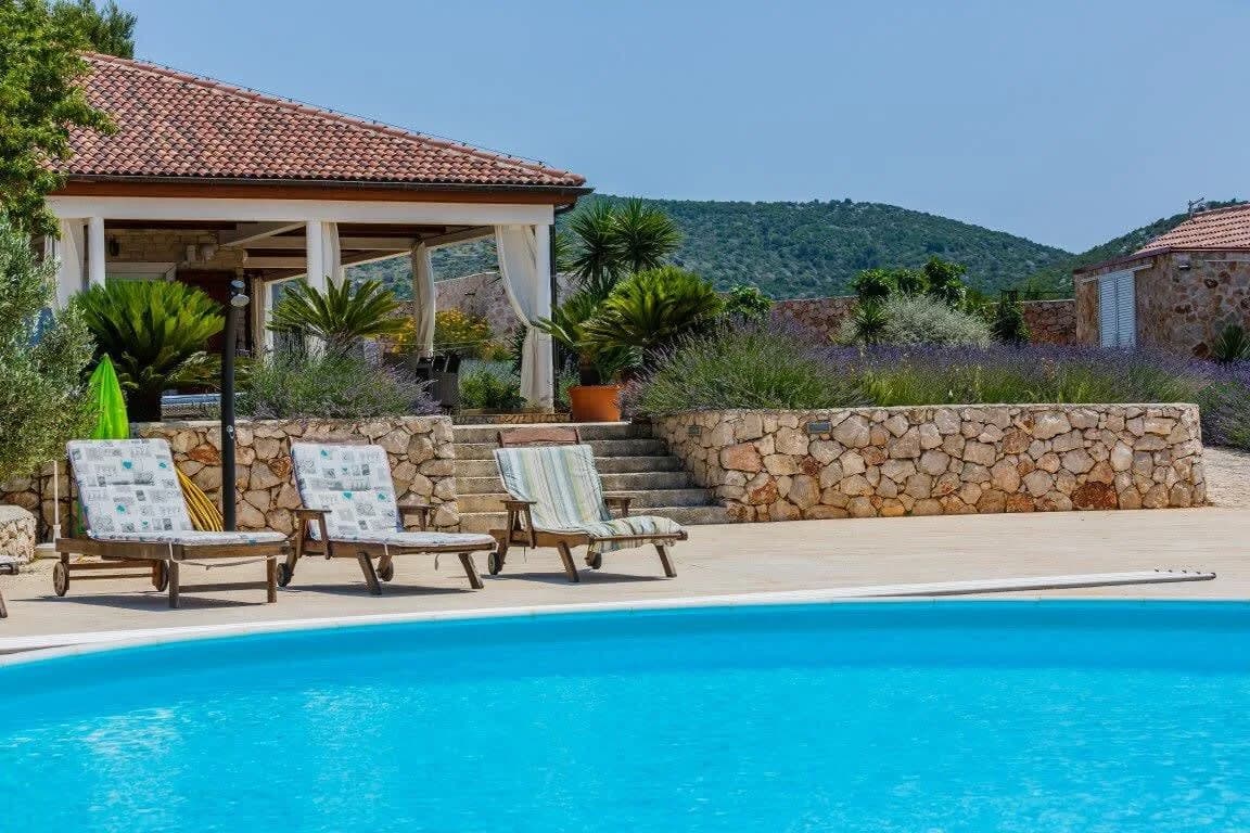 Luxurious Villa With Pool And Panoramic Sea Views photo 2