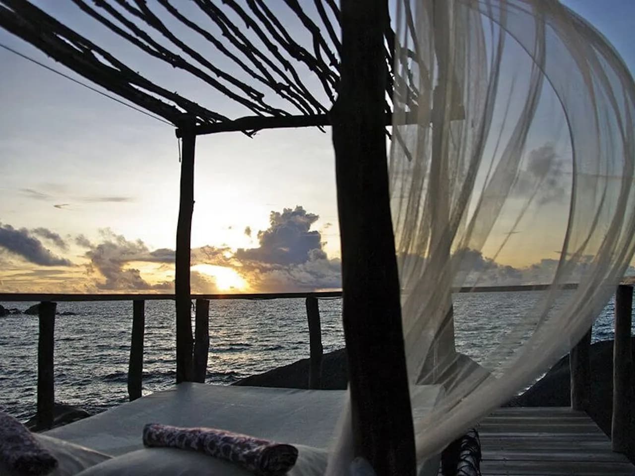 Coral Room with Standard Sea Views photo 2