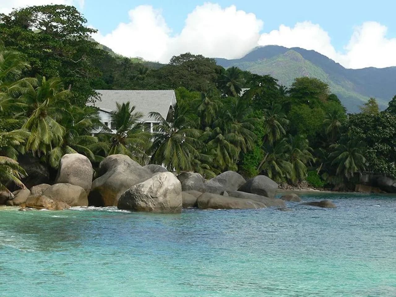 Coral Room with Standard Sea Views photo 4