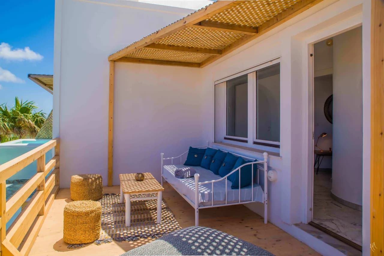 Lavish 5 BR Villa With Refreshing Pool And Jacuzzi photo 4