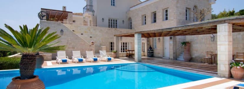 Atmospheric Villa with Private Wooden Dock and Tennis Court