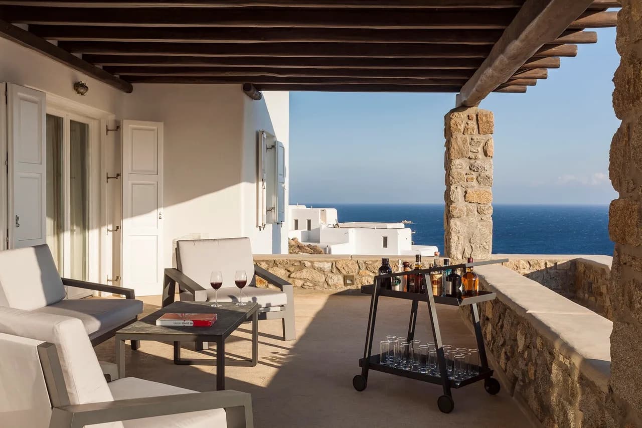 Stunning Island Villa in Agios Ioannis Hills photo 5