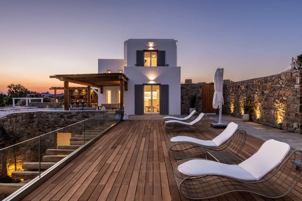 Luxury Peninsula Villa with Garden of Olive Trees photo 4