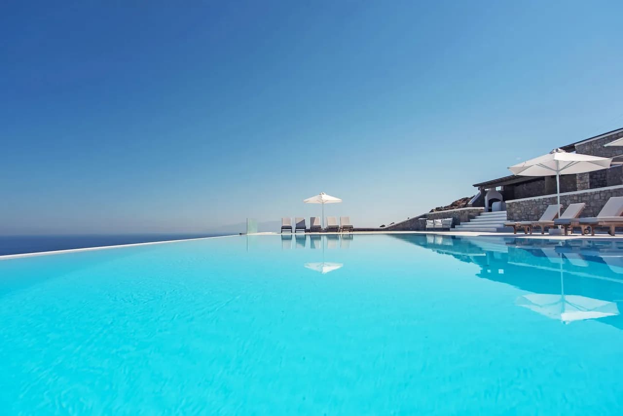 Summer Sanctuary Villa above the Psarou Beach photo 3