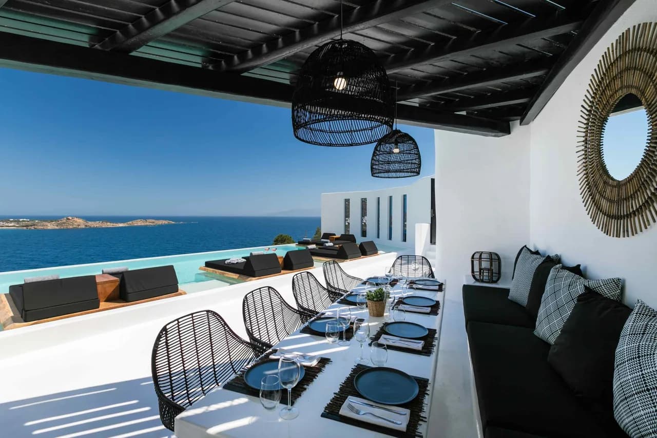 Contemporary Cycladic Villa With Infinity Pool photo 5