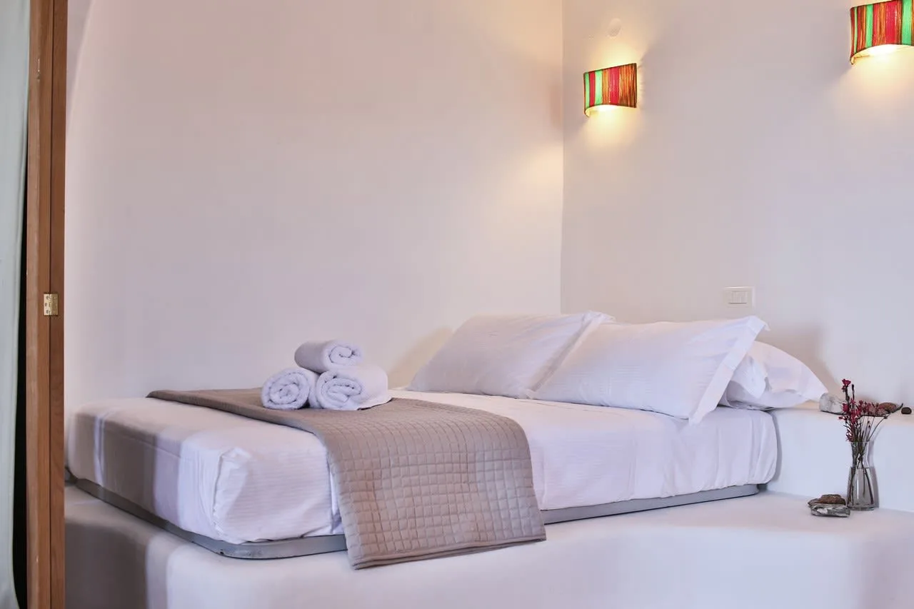 4 Bedroom Villa with Spa Pool photo 3