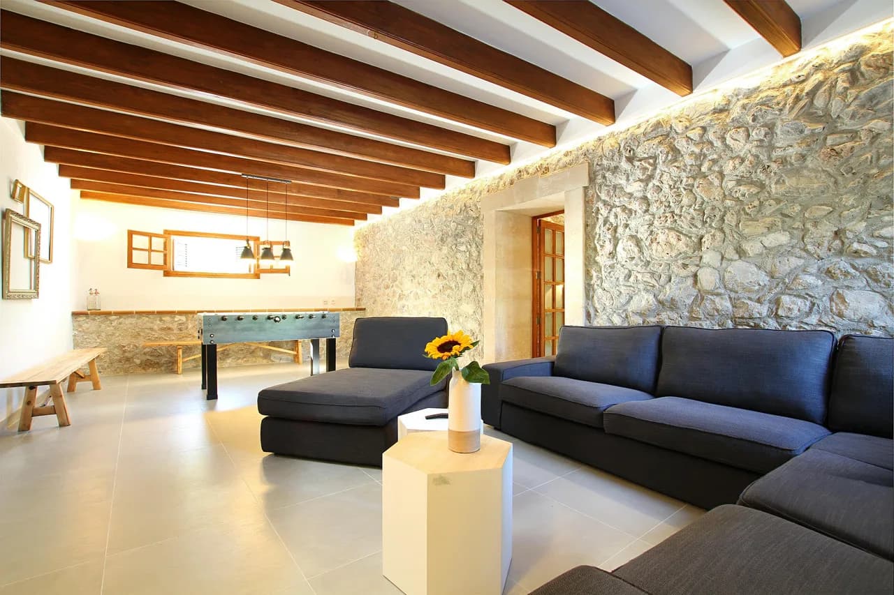 Country Lane Farmhouse Set In Pollenca Hills photo 2