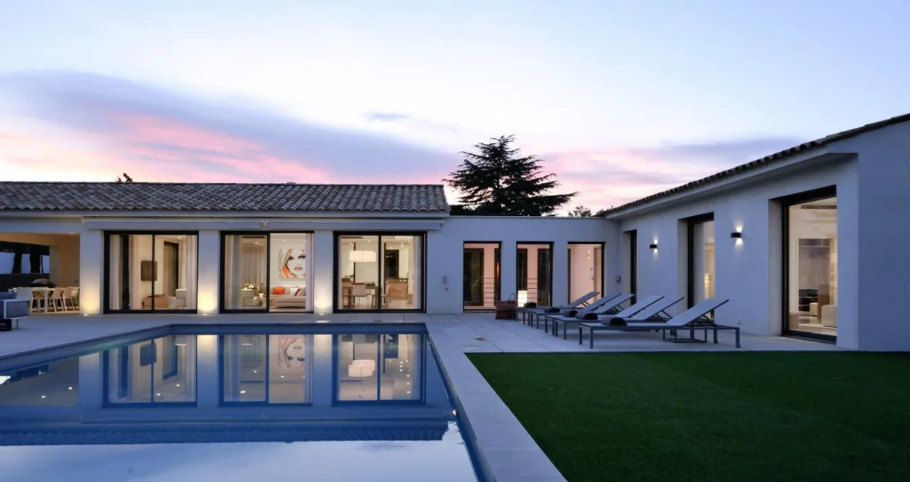 Magnificent Haven Villa Near Place Des Lices
