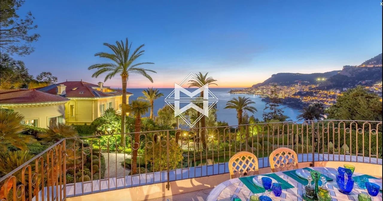 Exceptional Villa With Breathtaking Sea View photo 3