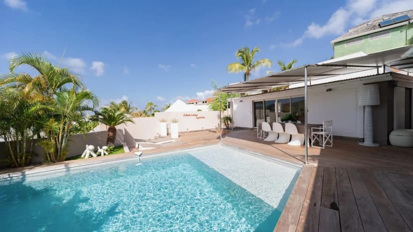 Modern And Charming Villa Near Nikki Beach