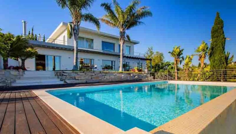 Calm Delight Villa With Fancy Panoramic Views