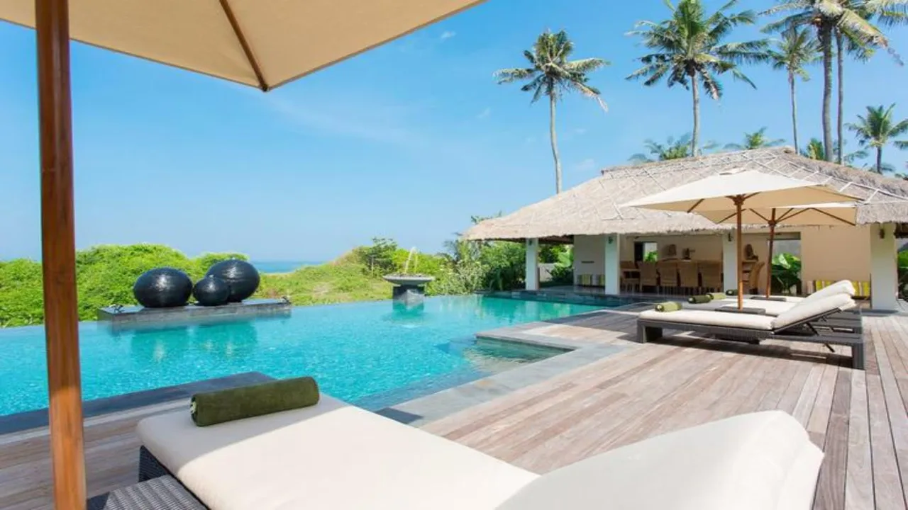 Amazing Villa With Infinity Pool photo 5